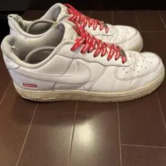 Nike Air Force 1 Supreme ホワイト箱無し