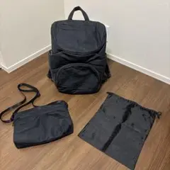 ブラックバックパック＋ショルダーバッグ＋巾着袋