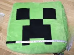 Minecraft　アーケードプライズグッズ　クリーパー厚切りフェイスクッション