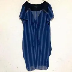 UNTITLED /Vネック膝丈ワンピース胸元ビーズ ドレス フォーマル