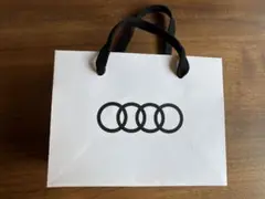 アウディ AUDI  紙袋 ショッパー