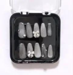 Item thumbnail for item 760bd10d-7a00-42a7-a1a9-8dc0e0c1125e