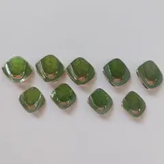 緑色エナメルボタン9個セット