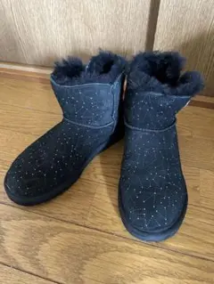 UGG アグ 美品 星座柄 スワロフスキー