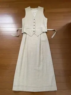 春夏物 ベスト スカート(セットアップ)