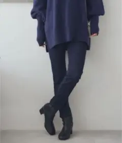 本日限定お値下げ！mysty woman デニムスキニーパンツ
