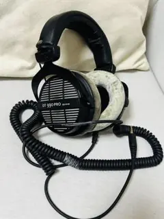 Item thumbnail for item f988e8de-ffa8-4821-85a8-a38560ba1528