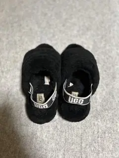 UGG ブラック スリッパ