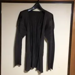 イッセイミヤケPLEATS PLEASE