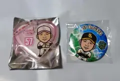 ホークス　緒方理貢選手若鷹ガチャ 缶バッジピンクフルデーver.