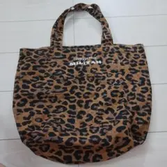 LOVELAND TOUR MILIYAH ヒョウ柄トートバッグ