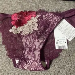 Item thumbnail for item 79b8419e-c355-4d5f-830d-68f2a6e845ee