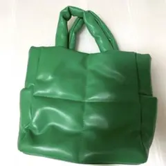 緑　グリーン パフスタイル トートバッグ　ロデスコ