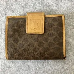 Item thumbnail for item f0708ba3-fcfe-4bb6-914b-74bee4e00611