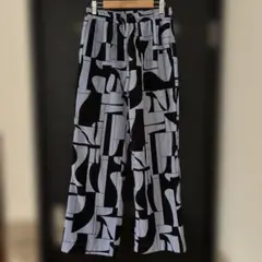 URBAN RESEARCH 幾何学模様 ワイドパンツ