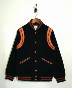 Item thumbnail for item 7ddcbd8c-3a78-4218-a050-7f254870e672