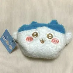 ちいかわ　ふわふわミニキャラメルポーチ　ハチワレ