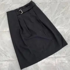 UNTITLED ベルト付き タック入り タイトスカート ブラック 1サイズ