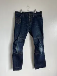 Item thumbnail for item fbd6c2bd-94ef-42b3-a144-bbda0c096d95