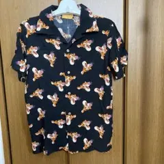 ディズニーリゾート ティガー 総柄 アロハシャツ メンズ　Sサイズ　未着用