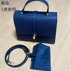 サブバッグ付きフラップハンドバッグ