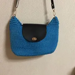 青色編み込みショルダーバッグ