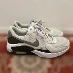 ナイキ　エアマックスエクシー　NIKE AIR MAX EXCEE 27cm