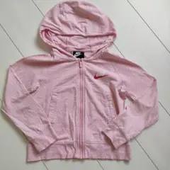 Nike フード付きピンクパーカー