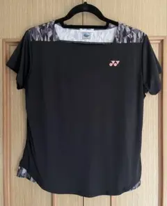 【YONEX 】ブラック ウェア⭐︎ショートスリーブ⭐︎レディースＯサイズ