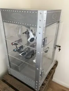 オークリー ショーケースのみ