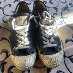 Item thumbnail for item 32717504-0657-474a-ab0c-a06128c0bd5b