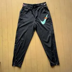 NIKE トレーニングパンツ 女の子L
