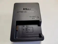 Nikon バッテリー充電器 MH-32
