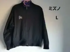 Item thumbnail for item 0875ae04-e147-4455-966f-07d583038b6f