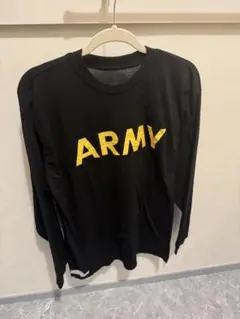 ARMYロゴ入り長袖Tシャツ