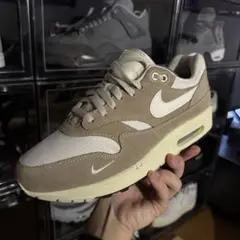 airmax 1 エアーマックス1 ハングルデイズ　ウィメンズ　ベージュ