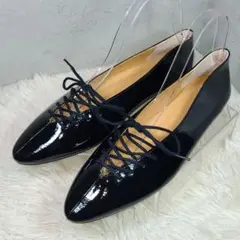 【Odette e Odile】フラットパンプス　エナメルレザー　ブラック