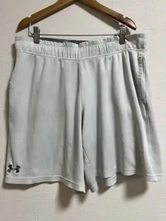 UNDER ARMOUR グレー メッシュパンツ