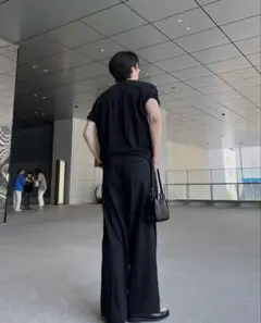 Nugu タック入りストライプスラックス