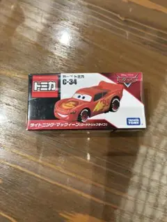 トミカ　カーズ C-34 ライトニング・マックイーン　ロードトリップタイプ
