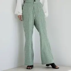 vis ギンガムチェックフレアパンツ グリーン