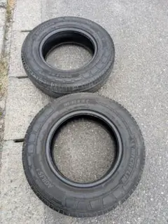 中古タイヤ195/80r15 ２本セット