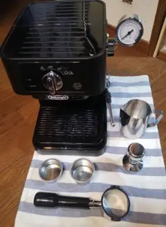 Item thumbnail for item 3406b721-9f06-40f0-9dae-cbf2546a7601