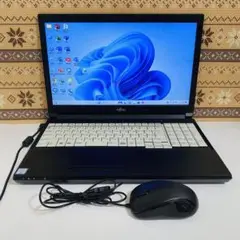 Y678 FujitsuノートパソコンSSDメモリ8G第8世代Windows11