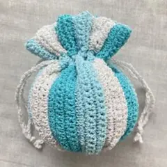 【カラフルミニ巾着】ストライプ レース糸 小物入れ ハンドメイド 青×水×白ラメ