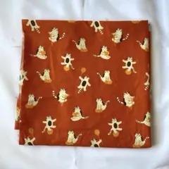 猫 オックス生地 大きめ 110×114 デコレクションズ 赤 オレンジ ねこ