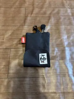 CHUMSブラック パスケース 小物入れ