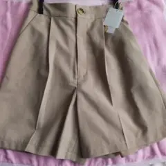 チークCheekリネンライクキュロットパンツ　タグ付き未使用品　フリーサイズ