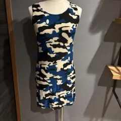 【新品未着用】ブルー 迷彩柄 ノースリーブミニワンピース タンクトップワンピース
