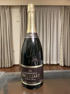 シャンパン JACOUART brut 1.5L